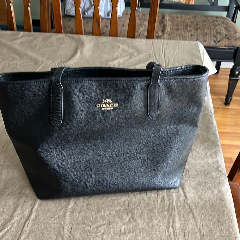 Coach Zip Tote in black large 16” wide 10”h
